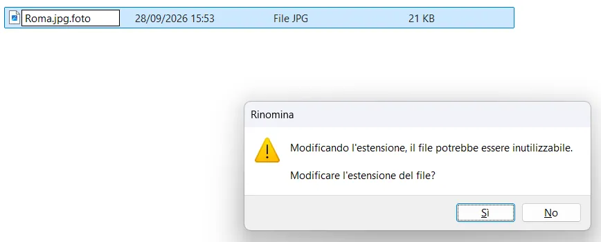 Rinominando Roma.jpg in Roma.jpg.foto compare l'avviso: modificando l'estensione il file potrebbe essere inutilizzabile